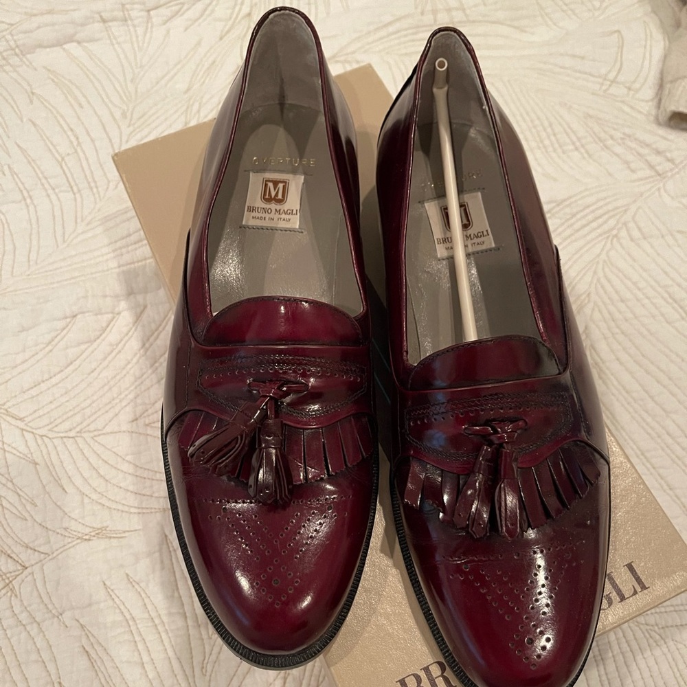 Vintage Bruno Magli Overture Burgundy NWT